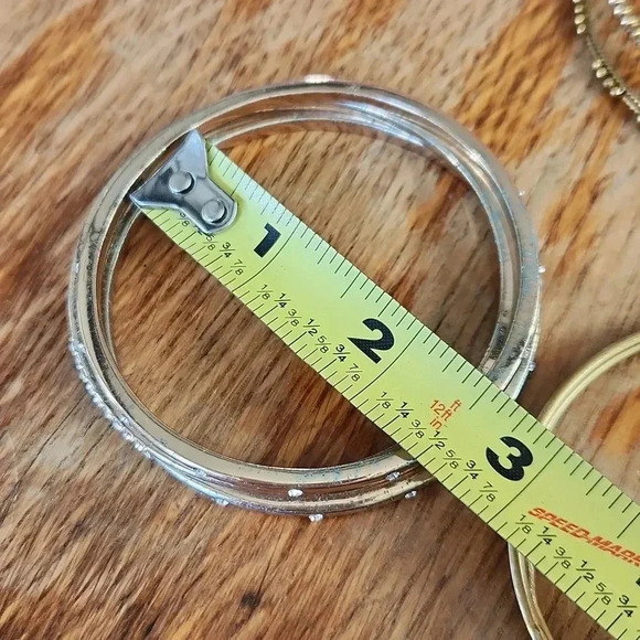 10 pc 3 sets Goldtone Bangles - Picture 9 of 10